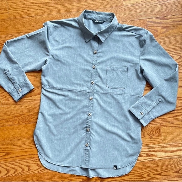 The North Face Stevie Button Down Tunic Length Shirt - Picture 2 of 16
